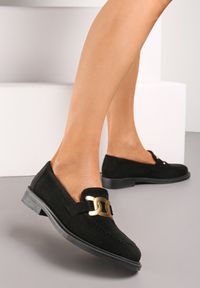 Born2be - Czarne Mokasyny z Ekozamszu z Metalową Klamrą Sanile. Zapięcie: klamry. Kolor: czarny. Styl: elegancki #5