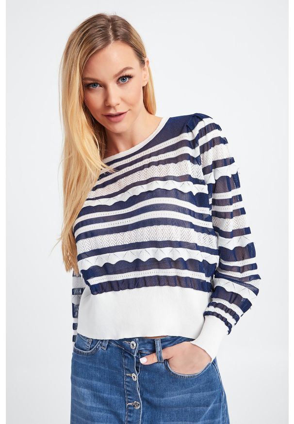 TwinSet - SWETER TWINSET. Długość: długie. Wzór: ażurowy, paski