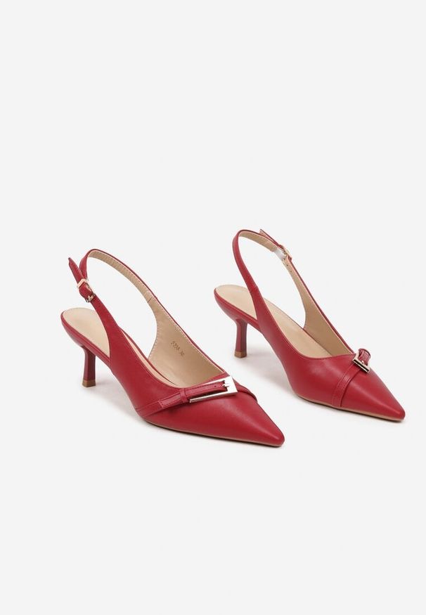 Born2be - Czerwone Sandały na Szpilce z Ozdobnym Paskiem i Klamrą Bez Pięty Isalira. Okazja: na co dzień. Nosek buta: otwarty. Zapięcie: klamry. Kolor: czerwony. Materiał: jeans. Obcas: na szpilce. Styl: casual, elegancki, klasyczny