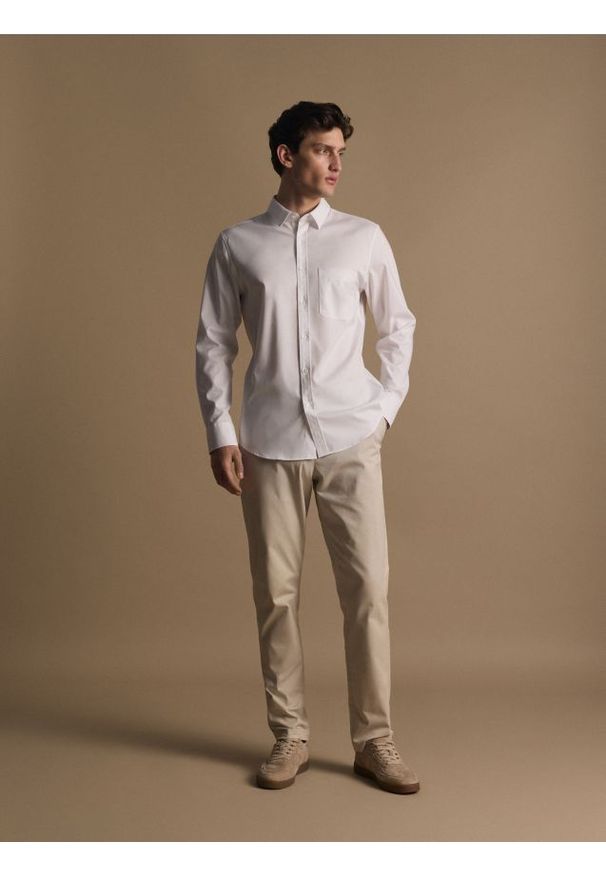 Reserved - Bawełniana koszula slim fit - biały. Kolor: biały. Materiał: bawełna
