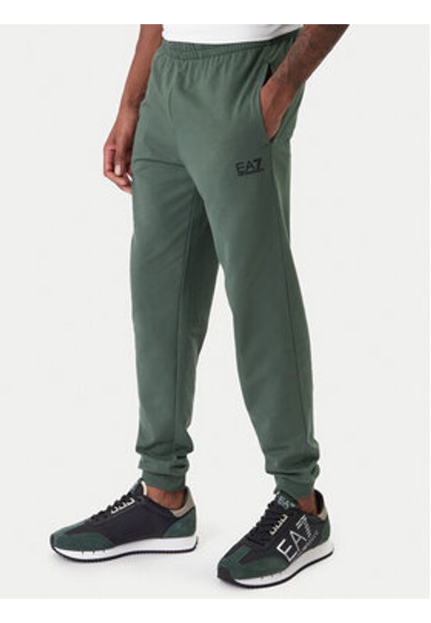EA7 Emporio Armani Dres 8NPV63 PJVRZ U7260 Zielony Regular Fit. Kolor: zielony. Materiał: bawełna