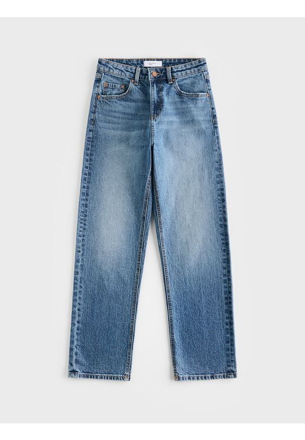 Reserved - Jeansy straight z krótszą nogawką - granatowy. Kolor: niebieski. Długość: krótkie