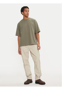 Calvin Klein Jeans Spodnie materiałowe J30J326263 Beżowy Straight Fit. Kolor: beżowy. Materiał: syntetyk
