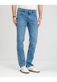 Wrangler - WRANGLER MĘSKIE SPODNIE JEANSOWE WRANGLER GREENSBORO COOL TWIST W15QYLZ70 112330710 #4