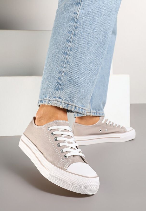 Renee - Szare Trampki Basic z Cholewką przed Kostkę na Niskiej Platformie Senadra. Okazja: na co dzień. Wysokość cholewki: przed kostkę. Kolor: szary. Materiał: jeans. Szerokość cholewki: normalna. Obcas: na platformie. Styl: casual