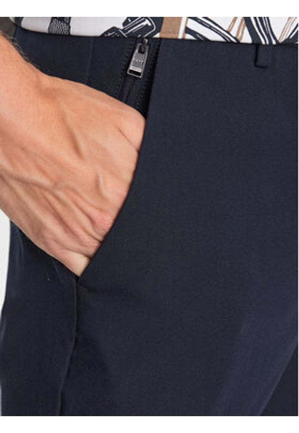 BOSS - Boss Spodnie materiałowe Kaito1_T 50487754 Granatowy Slim Fit. Kolor: niebieski. Materiał: bawełna, syntetyk