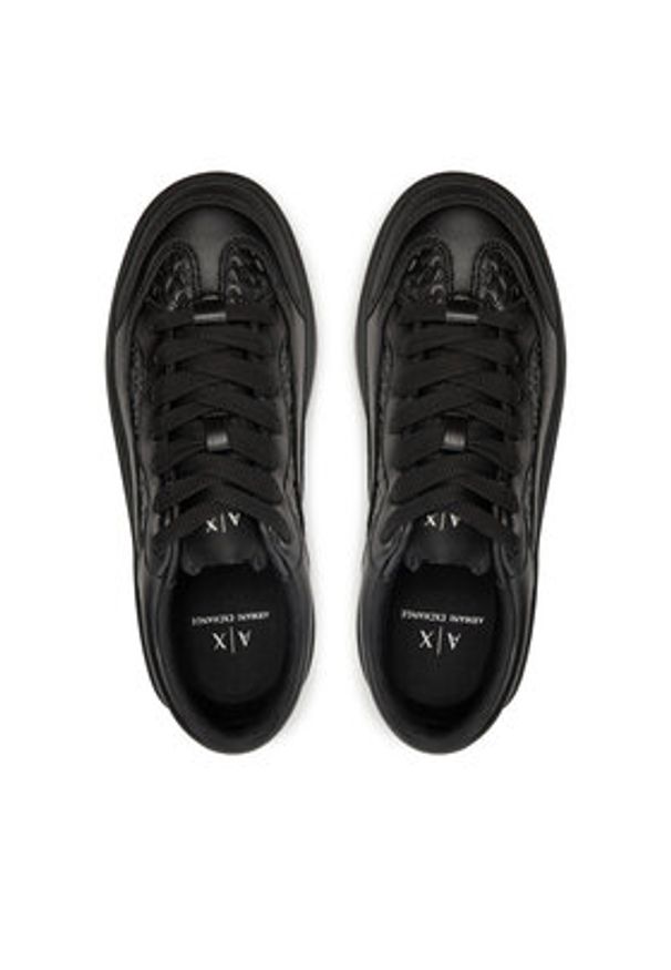 Armani Exchange Sneakersy XUX193 XV908 K001 Czarny. Kolor: czarny. Materiał: materiał