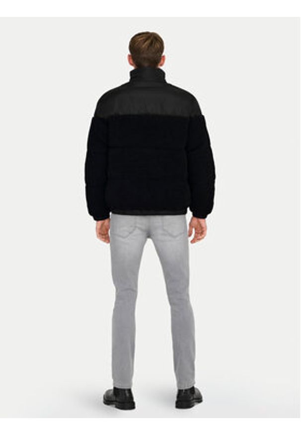 Only & Sons Kurtka zimowa 22030456 Czarny Regular Fit. Kolor: czarny. Materiał: syntetyk. Sezon: zima