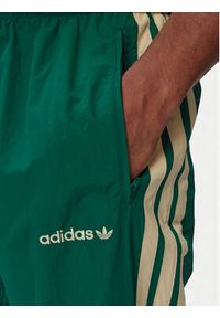 Adidas - adidas Spodnie dresowe Cutline Track KW8022 Zielony Regular Fit. Kolor: zielony. Materiał: syntetyk #2