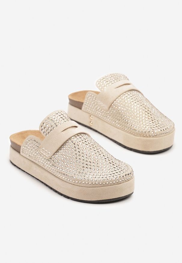 Born2be - Beżowe Klapki z Ażurową Cholewką i Paskiem Aluselle. Okazja: na co dzień. Kolor: beżowy. Materiał: jeans. Wzór: ażurowy. Sezon: lato, wiosna. Obcas: na obcasie. Styl: casual. Wysokość obcasa: średni