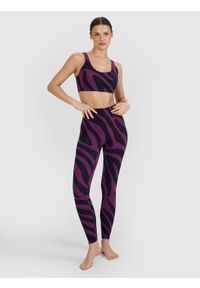 4f - 4F Legginsy do jogi i pilatesu szybkoschnące damskie - fioletowe S. Stan: podwyższony. Kolor: fioletowy. Materiał: elastan, tkanina, materiał, włókno, dzianina, syntetyk. Wzór: gładki, ze splotem. Sport: joga i pilates #1