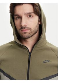 Nike Bluza Windrunner HV0949 Khaki Regular Fit. Kolor: brązowy. Materiał: bawełna