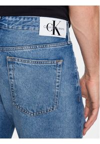 Calvin Klein Jeans Szorty jeansowe J30J322791 Niebieski Regular Fit. Kolor: niebieski. Materiał: bawełna