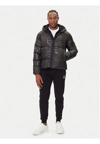 EA7 Emporio Armani Kurtka zimowa 7M000697 AF15969 UC001 Czarny Modern Fit. Kolor: czarny. Materiał: syntetyk. Sezon: zima