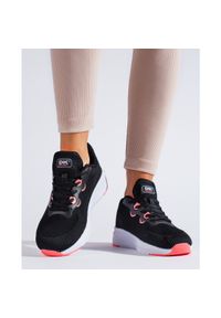 Sportowe buty na platformie DK czarne różowe. Kolor: różowy, czarny, wielokolorowy. Obcas: na platformie