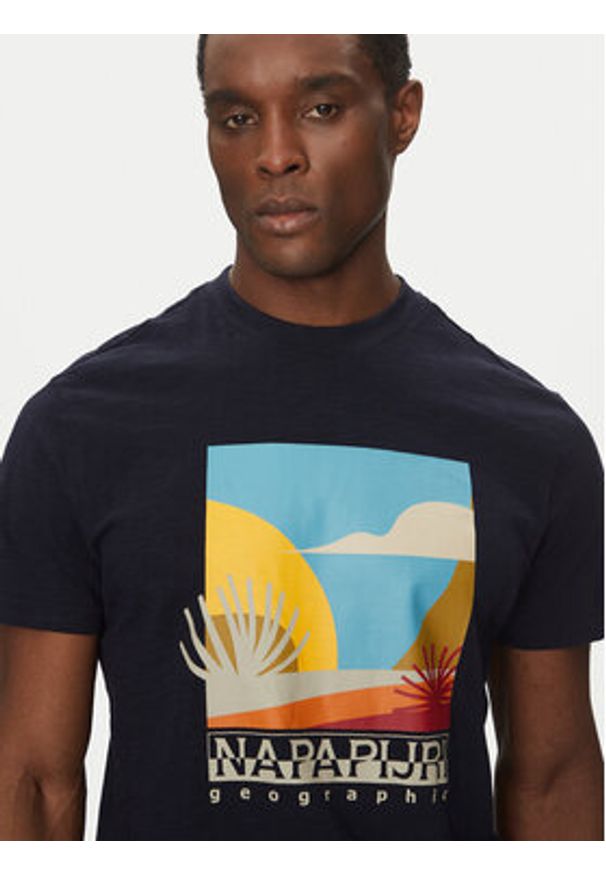 Napapijri T-Shirt S-Arbia NP0A4IE3 Granatowy Regular Fit. Kolor: niebieski. Materiał: bawełna