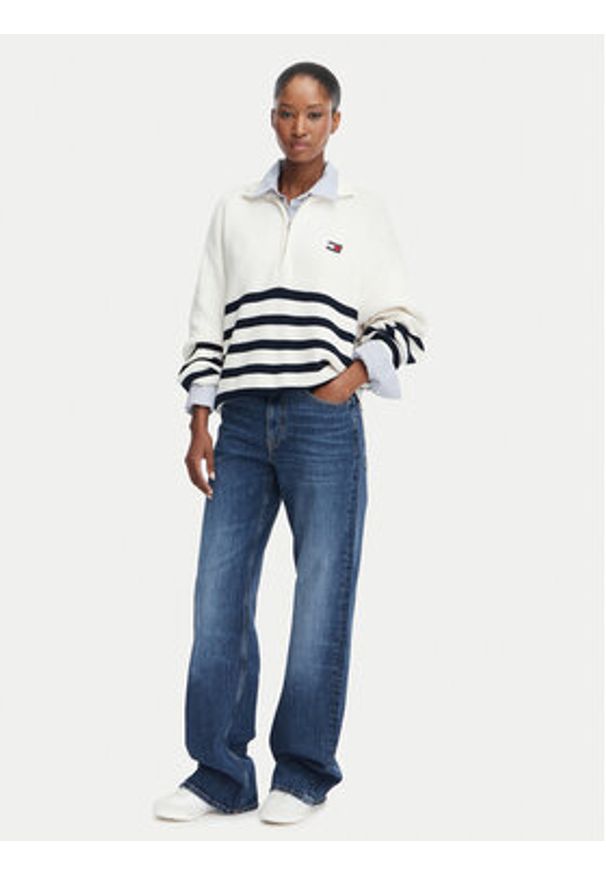 Tommy Jeans Sweter DW0DW22928 Kremowy Regular Fit. Kolor: kremowy. Materiał: bawełna