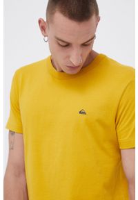 Quiksilver T-shirt bawełniany kolor żółty gładki. Okazja: na co dzień. Kolor: żółty. Materiał: bawełna. Wzór: gładki. Styl: casual #5