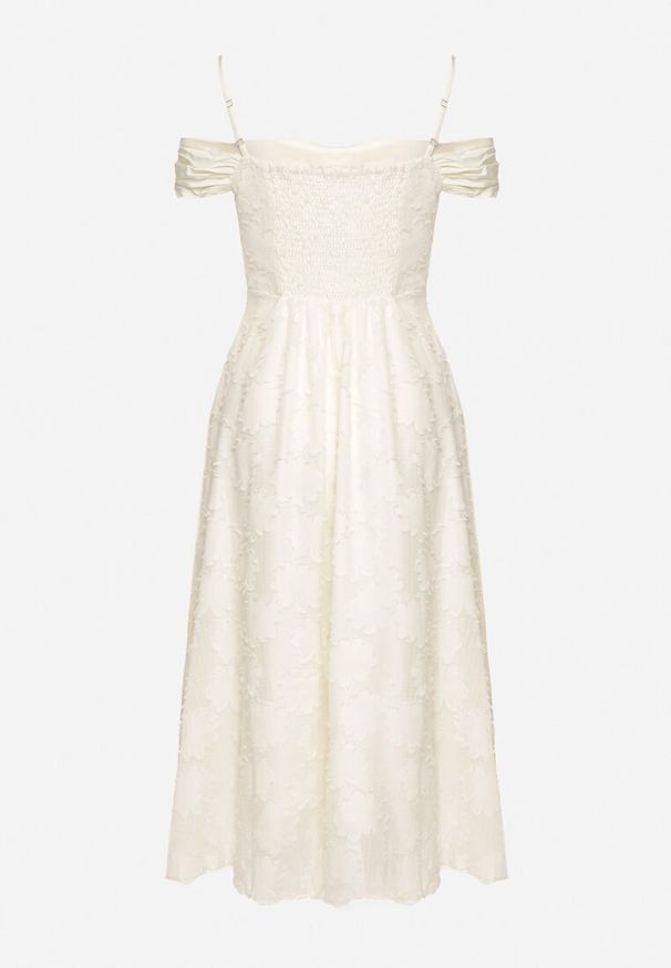 Born2be - Jasnobeżowa Rozkloszowana Sukienka na Regulowanych Ramiączkach o Taliowanym Kroju Umadea. Kolor: beżowy. Długość rękawa: na ramiączkach. Styl: elegancki