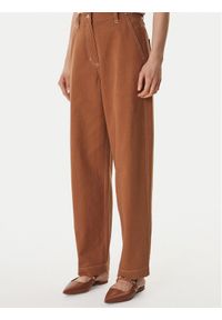 Guess Jeansy W6GB10 W1805 Brązowy Relaxed Fit. Kolor: brązowy #1