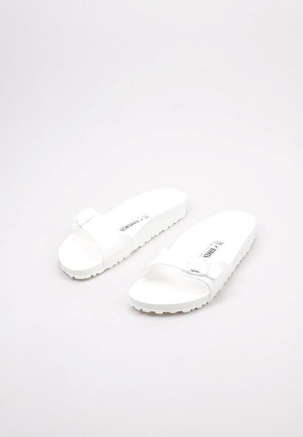 Klapki damskie Birkenstock Eva Madrid. Kolor: biały. Materiał: materiał, syntetyk