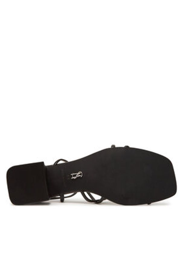 Steve Madden Sandały Remmi SM11003296 Czarny. Kolor: czarny. Materiał: skóra