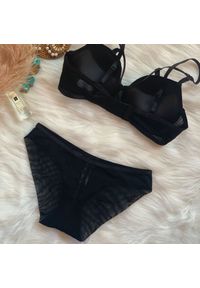 Intica - Komplet bielizny z paseczkami na romantyczne wieczory Shala. Kolor: czarny. Materiał: materiał #6