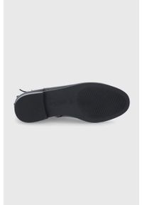 Lauren Ralph Lauren Botki skórzane damskie kolor czarny na płaskim obcasie. Nosek buta: okrągły. Kolor: czarny. Materiał: skóra. Obcas: na obcasie. Wysokość obcasa: niski
