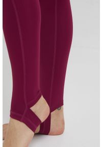 4f - 4F legginsy treningowe damskie kolor fioletowy gładkie. Stan: podwyższony. Kolor: fioletowy. Materiał: materiał, skóra. Wzór: gładki. Sport: wspinaczka