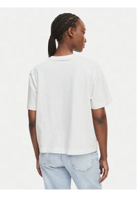 Calvin Klein Jeans T-Shirt LV047F820G Biały Regular Fit. Kolor: biały. Materiał: bawełna #5