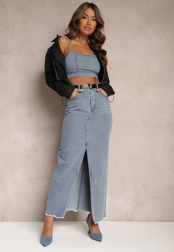 Renee - Niebieska Spódnica Jeansowa Maxi z Paskiem Mullese. Stan: podwyższony. Kolor: niebieski. Materiał: jeans. Styl: klasyczny