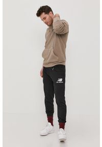 New Balance Spodnie MP03558BK męskie kolor czarny gładkie. Kolor: czarny. Wzór: gładki #5