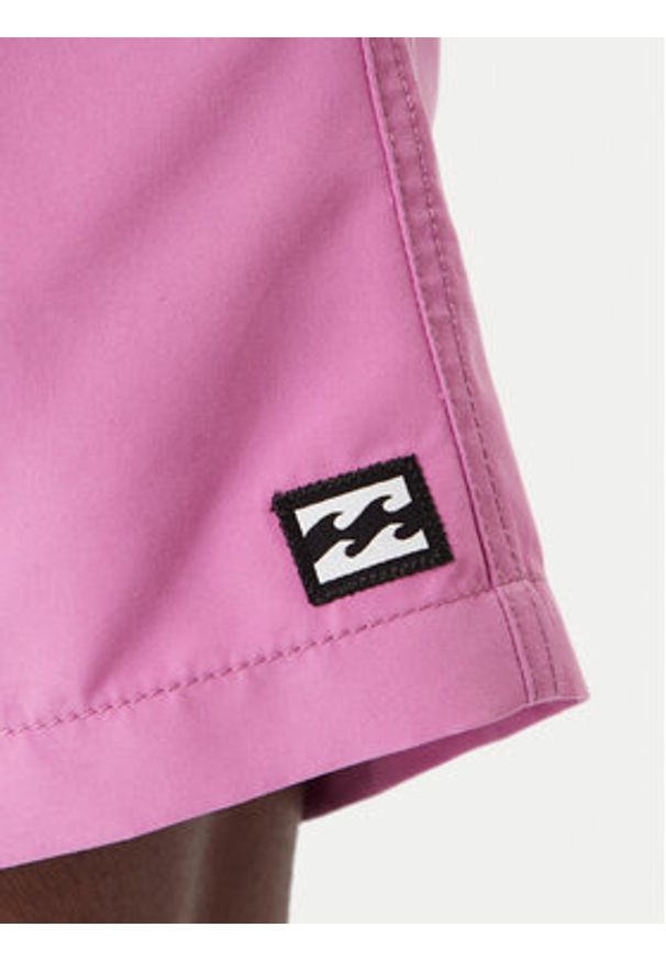 Billabong Szorty kąpielowe All Day EBYJV00134 Różowy Regular Fit. Kolor: różowy. Materiał: syntetyk
