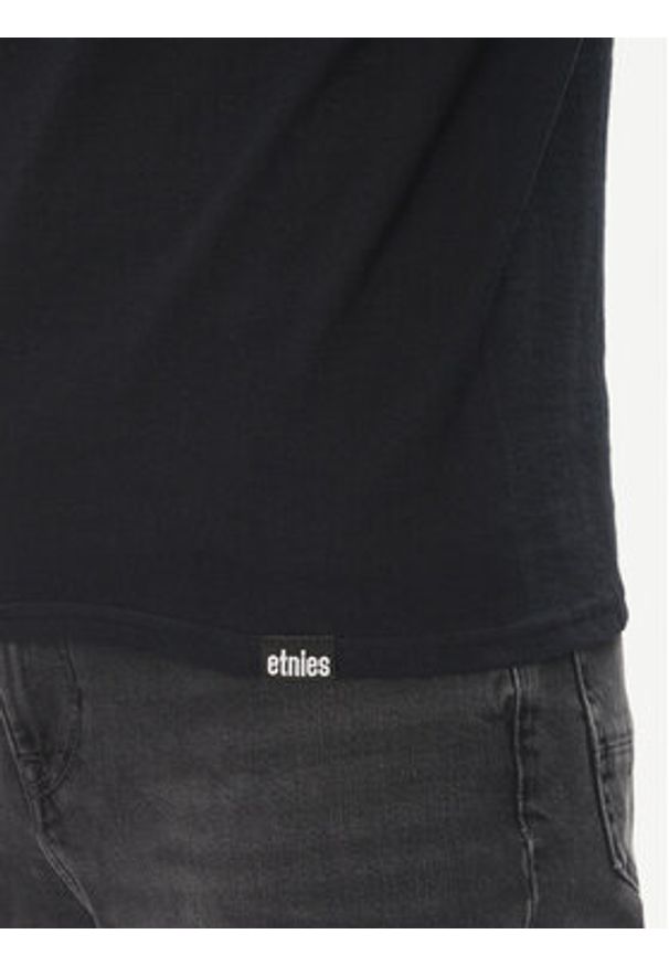 Etnies T-Shirt New Box 4130002282 Czarny Regular Fit. Kolor: czarny. Materiał: bawełna