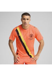 Puma - Męska autentyczna koszulka KIDSUPER × MANCHESTER CITY PUMA Neon Sun Black Orange. Kolor: czarny, pomarańczowy, wielokolorowy, żółty. Sport: piłka nożna