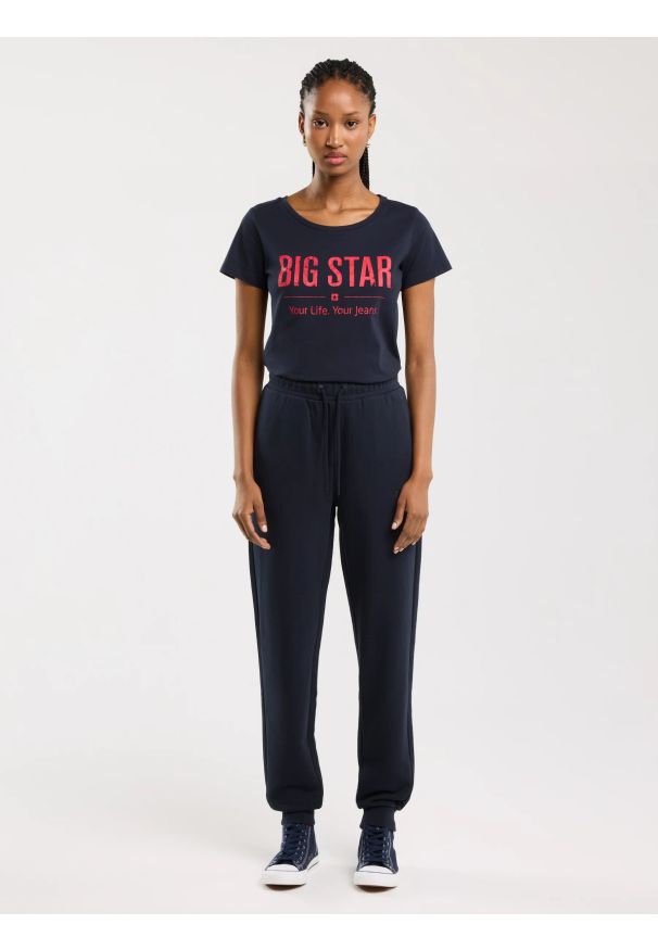 Big-Star - Spodnie dresowe damskie granatowe Kathy 403. Kolor: niebieski. Materiał: dresówka. Wzór: nadruk