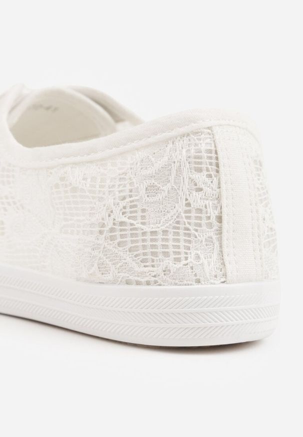 Renee - Białe Koronkowe Tenisówki Taralita. Kolor: biały. Materiał: koronka. Wzór: koronka. Styl: boho