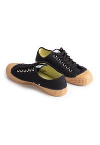 Novesta Trampki N772019-8105296-60Y60Y003_40 Czarny. Kolor: czarny