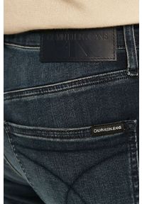 Calvin Klein Jeans - Jeansy CKJ 016. Kolor: niebieski