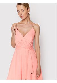Morgan Sukienka letnia 221-REGGAE Różowy Regular Fit. Kolor: różowy. Materiał: wiskoza. Sezon: lato