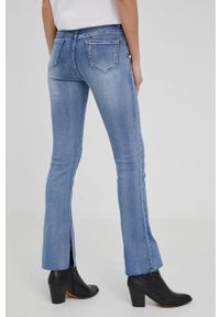 Answear Lab jeansy damskie medium waist. Kolor: niebieski. Styl: wakacyjny