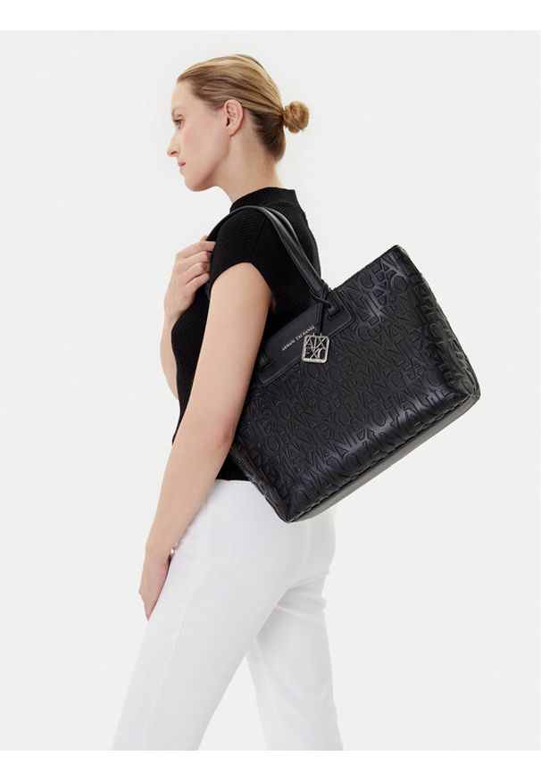 Armani Exchange Torebka XW001481 AF15774 UC001 Czarny. Kolor: czarny. Materiał: skórzane