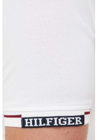 TOMMY HILFIGER - Tommy Hilfiger polo męski kolor biały gładki. Typ kołnierza: polo. Kolor: biały. Materiał: bawełna. Długość: krótkie. Wzór: gładki #2