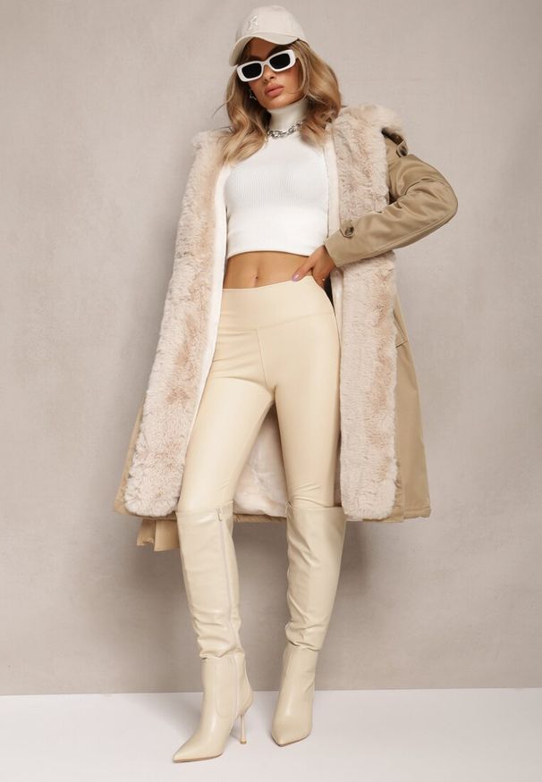 Renee - Beżowa Długa Kurtka Parka Nylonowa Płaszcz z Futrzanymi Wstawkami Rinale. Okazja: na co dzień. Kolor: beżowy. Materiał: nylon, futro. Długość: długie. Styl: casual, elegancki