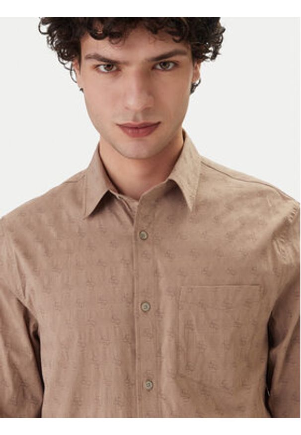 Guess Koszula M6GH18 W1713 Beżowy Regular Fit. Kolor: beżowy. Materiał: bawełna