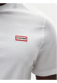 Hunter T-Shirt Tavish HARM0082251 Biały Regular Fit. Kolor: biały. Materiał: bawełna