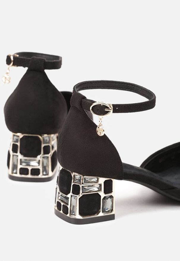 Born2be - Czarne Czółenka Vices na Obcasie z Wkładką ze Skóry Naturalnej z Geometrycznym Wzorem Arori. Zapięcie: sprzączka. Kolor: czarny. Materiał: skóra. Wzór: geometria. Obcas: na obcasie. Styl: wizytowy, elegancki. Wysokość obcasa: średni