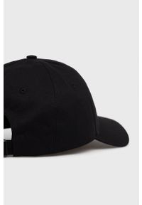 Calvin Klein czapka bawełniana kolor czarny z aplikacją. Kolor: czarny. Materiał: bawełna. Wzór: aplikacja #2