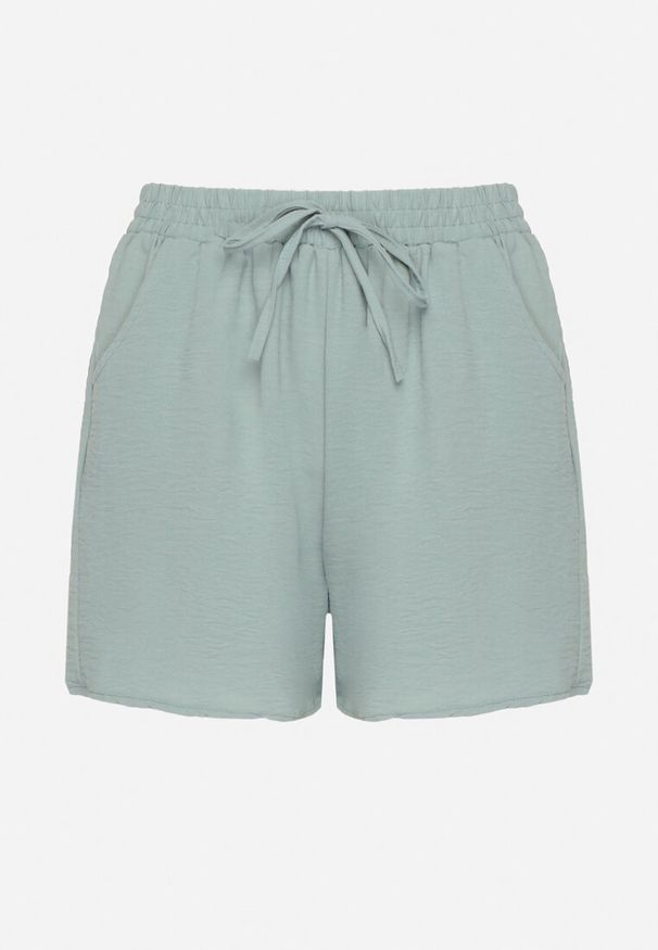 Born2be - Zielone Szorty z Wysokim Stanem i Wiązaniem Lunadria. Okazja: na co dzień. Stan: podwyższony. Kolor: zielony. Styl: casual, elegancki