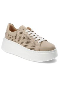 DAMISS - Beżowe Sneakersy Damiss Wygodne Ażurowe Obuwie Damskie. Kolor: beżowy. Materiał: skóra. Wzór: ażurowy